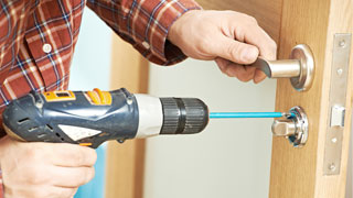 Automotive Locksmith at 02176, Massachusetts